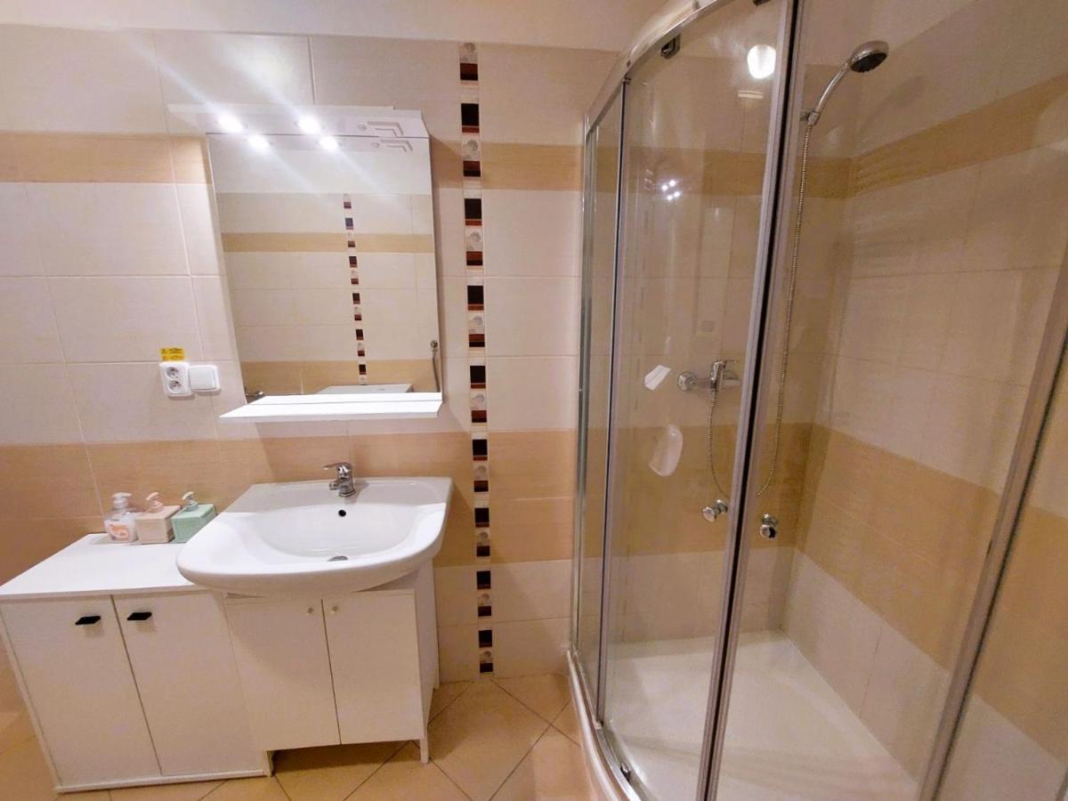 Prostorny V Centru 3 Kk 80 M2 Apartment *
